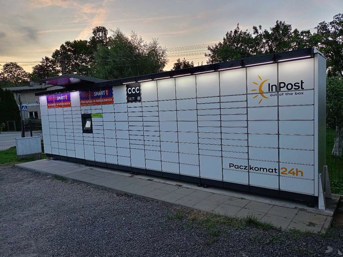 Parcel Locker SVZ01M Przy sklepie spożywczym