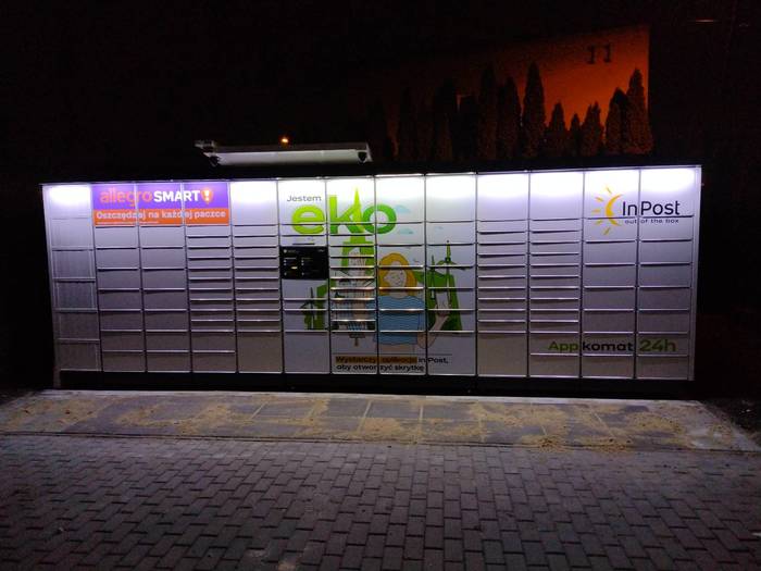 Paczkomat SWR01APP Przy Zakładzie Pogrzebowym Betina Czaja
