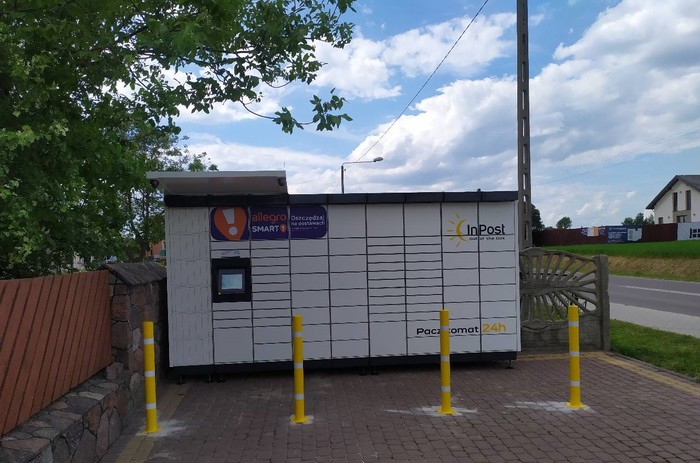 Parcel Locker SXU01M przy Sali Gracja