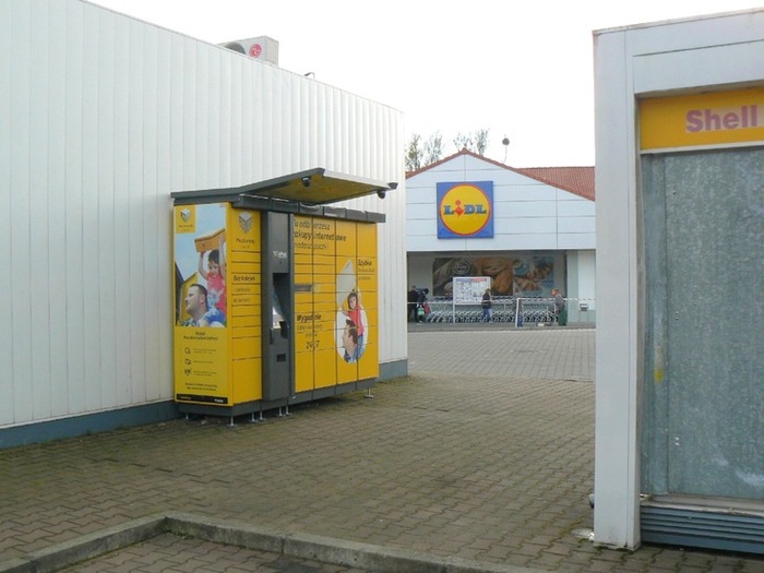 Paczkomat SZC01A Stacja paliw Shell