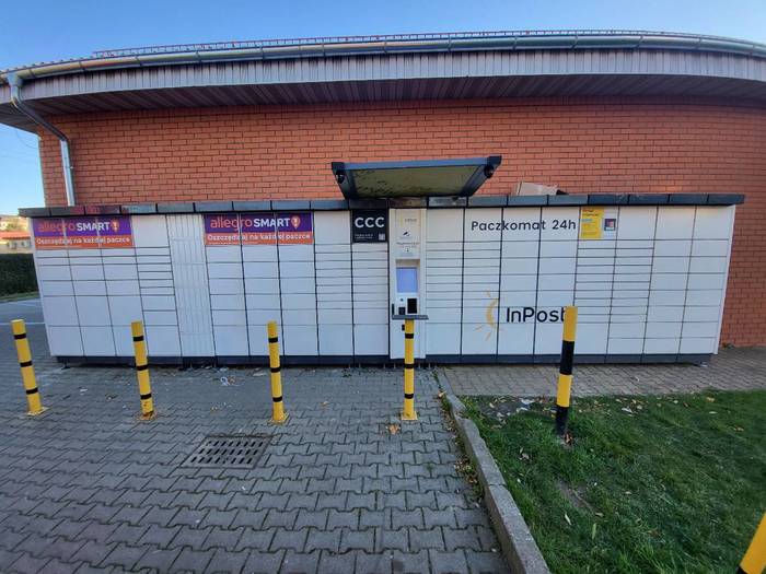 Paczkomat SZC09A Przy markecie Netto