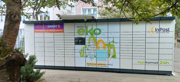 Parcel Locker SZC11APP Przy placówce medycznej