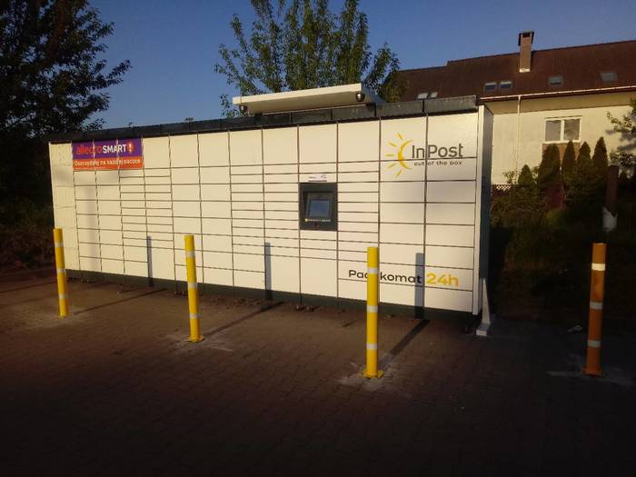 Paczkomat SZC142M Market Netto