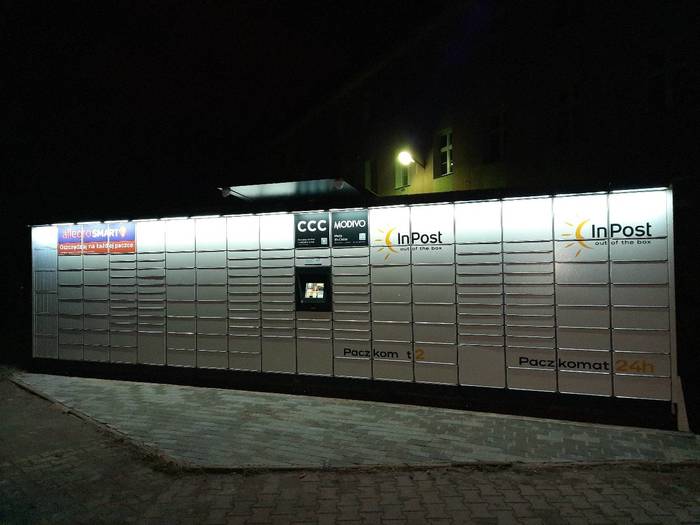 Paczkomat SZC156M Wydział Ekonomiczny ZUT