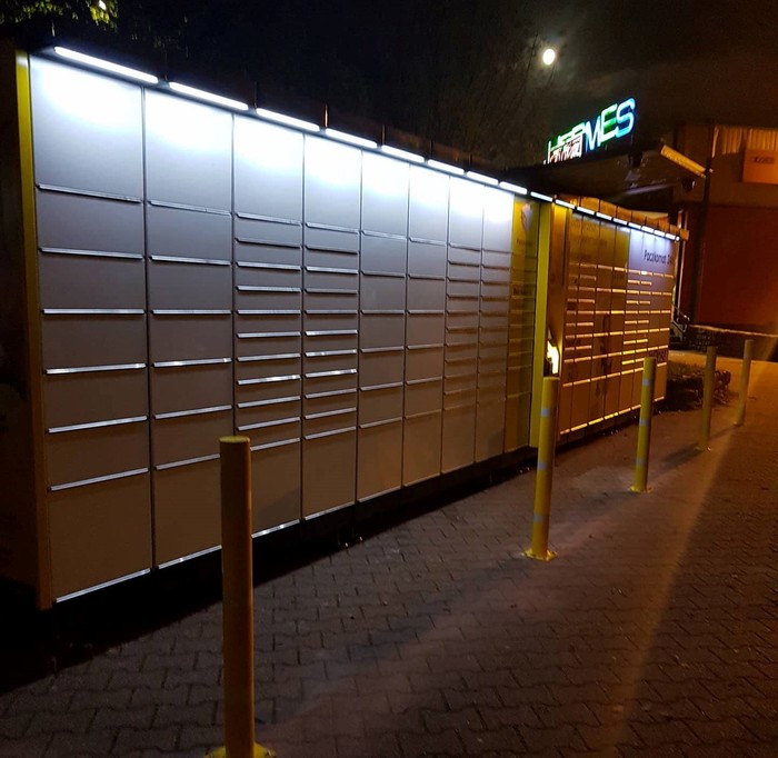 Parcel Locker SZC18A Przy sklepie Społem