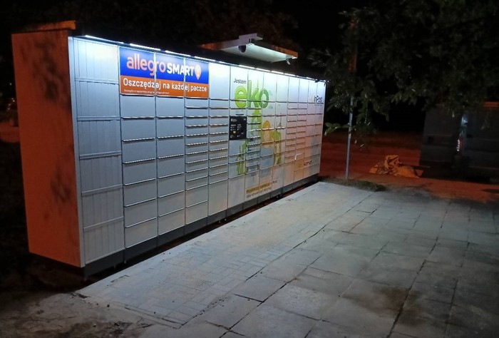 Parcel Locker SZC21APP Przy klubie karate