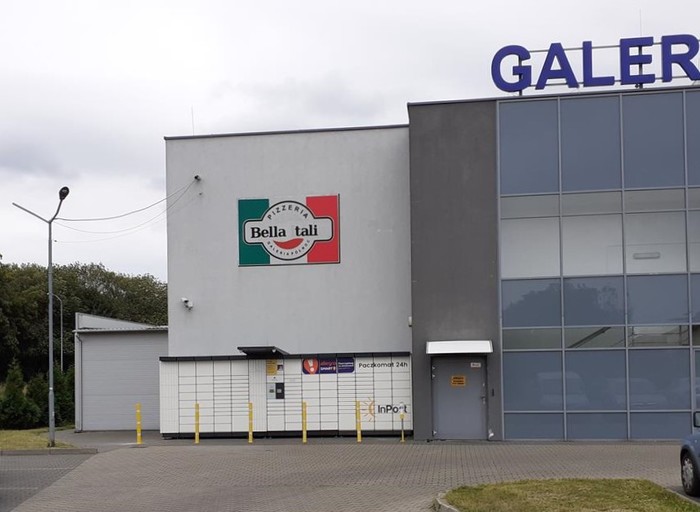 Поштомат SZC21N Przy tylnej ścianie Galerii Północ