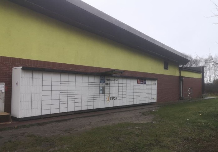 Parcel Locker SZC24N Przy sklepie Biedronka