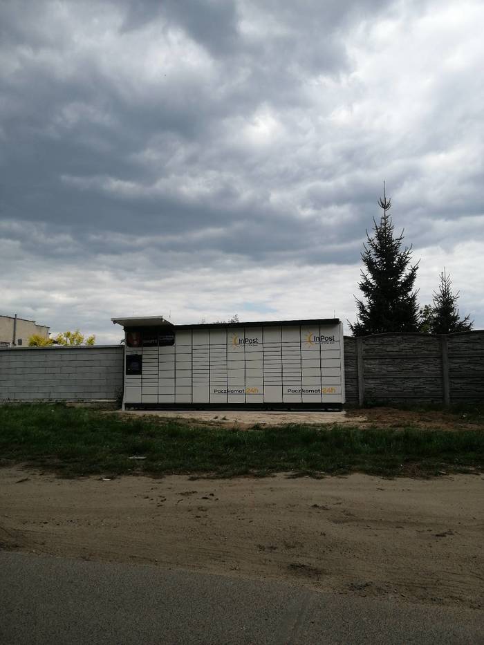 Поштомат SZP03M Przy płocie posesji