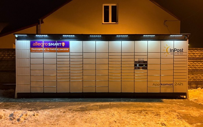 Paczkomat SZVO01BAPP Przy Szkole Podstawowej