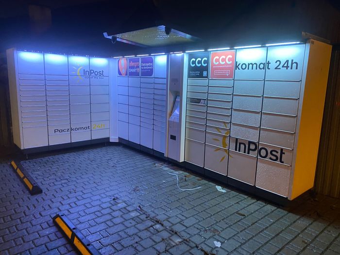 Paczkomat TAR04A Przy sklepie Groszek