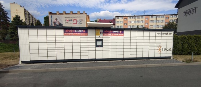 Paczkomat TAR05M Przy sklepie Lidl