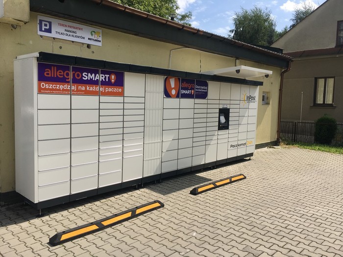 Parcel Locker TAR19M Parking sklepu cukierniczego AleDEKOR
