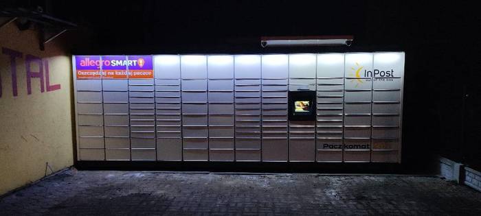 Paczkomat TCL05M Przy sklepie Odido