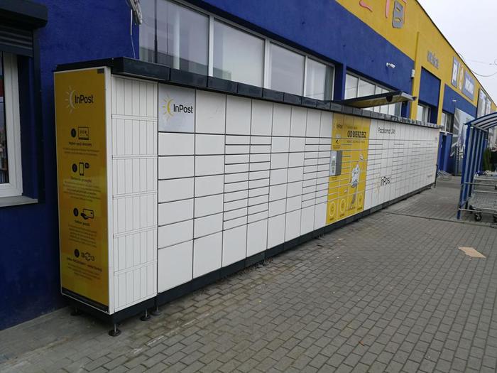Paczkomat TCZ03N Przy markecie Mrówka