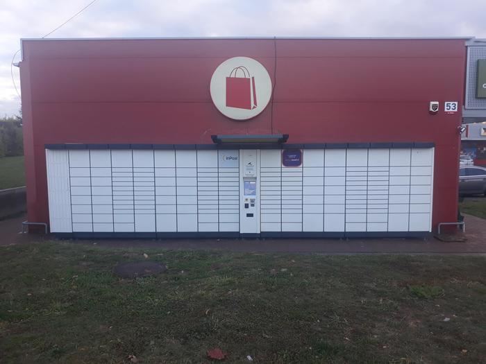 Paczkomat TGO02A Przy sklepie Czerwona Torebka