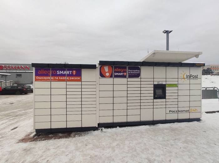 Paczkomat TGO11M Myjnia samoobsługowa