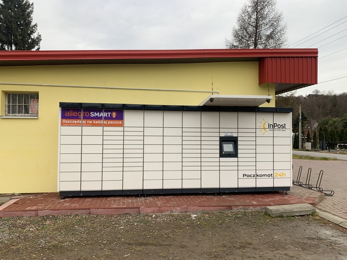 Paczkomat TIC01M Przy sklepie