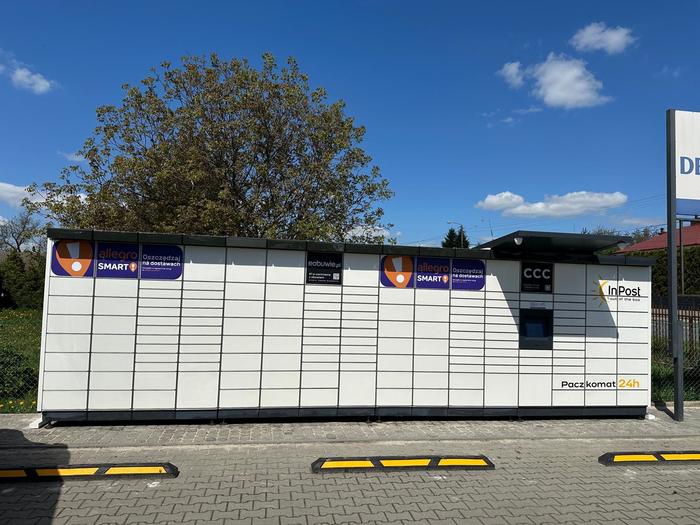 Paczkomat TMA01M Przy sklepie