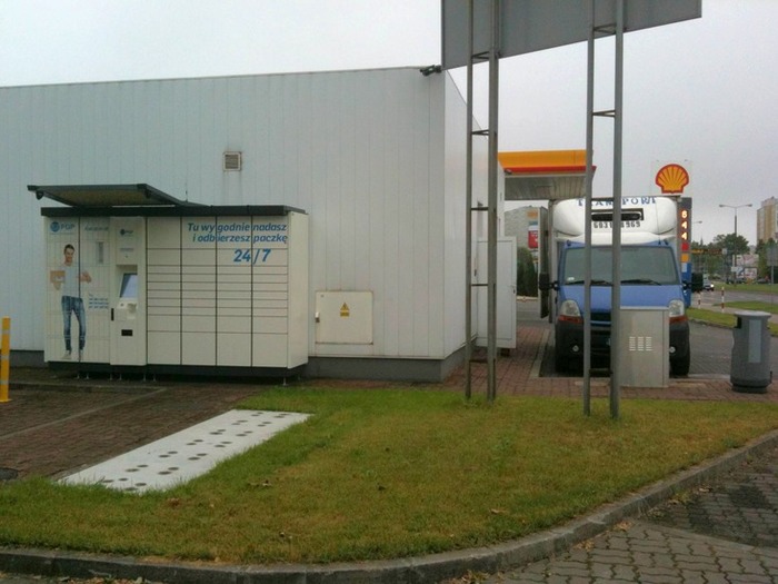 Paczkomat TOR01L Stacja paliw Shell