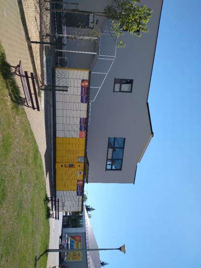 Parcel Locker TOR07A Przy markecie Biedronka