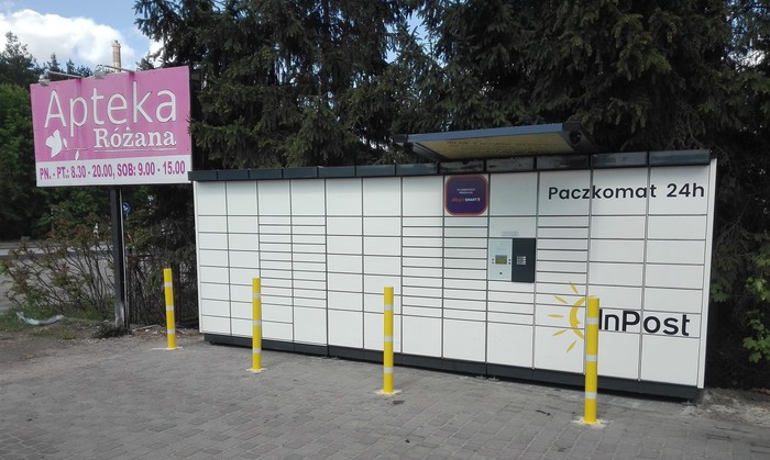 Paczkomat TOR11N Przy aptece Różana