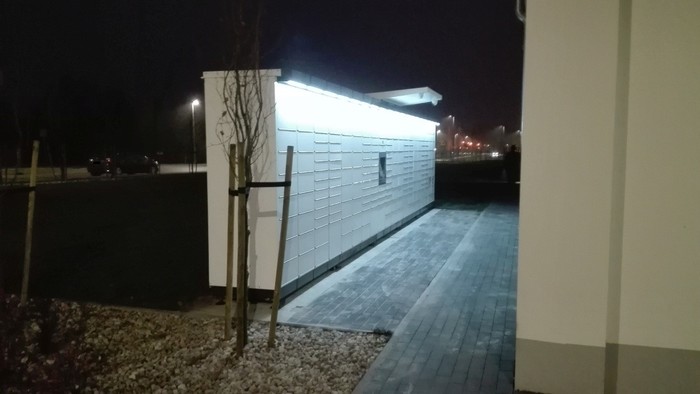 Поштомат TOR15M Na parkingu sklepu Lidl