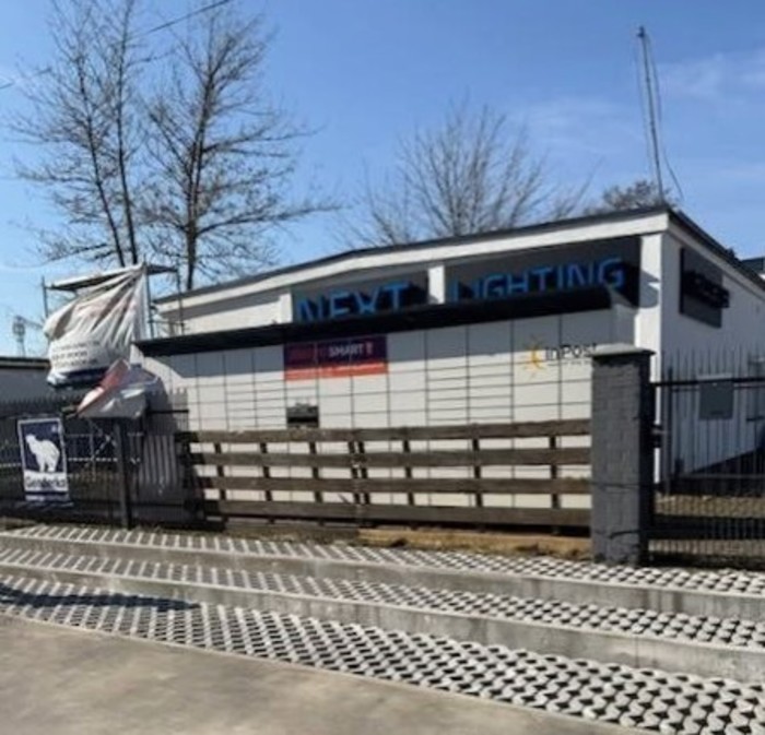 Paczkomat TOR17BAPP Przy centrum budowlanym