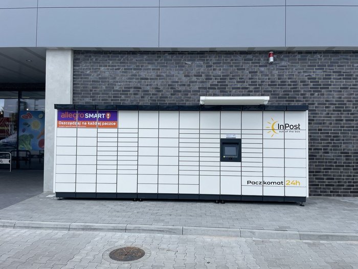 Paczkomat TOR74M Przy sklepie ALDI