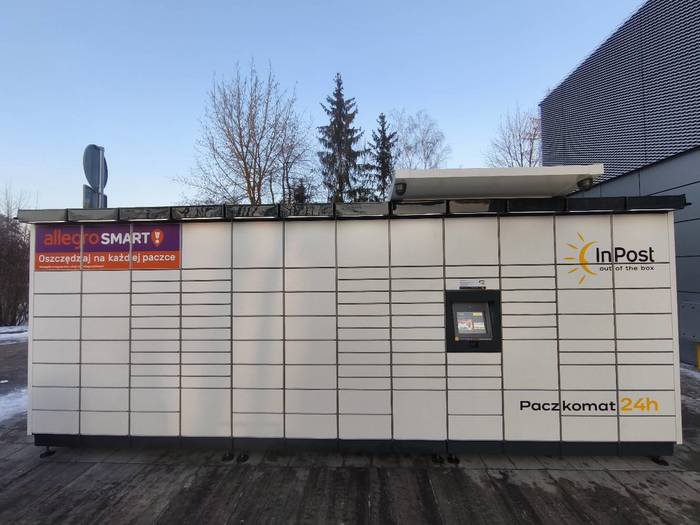 Paczkomat TOR83M Przy Polomarkecie