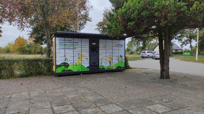 Paczkomat TRB01G Stacja paliw WATIS