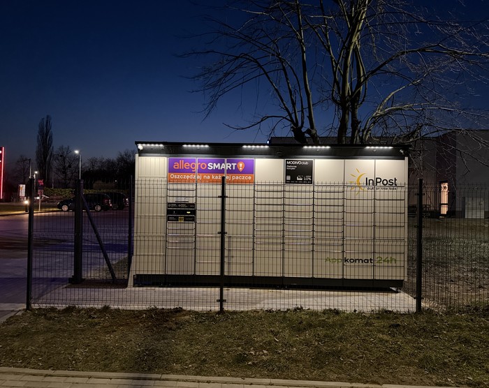 Parcel Locker TRC01BAPP Stacja benzynowa Moya