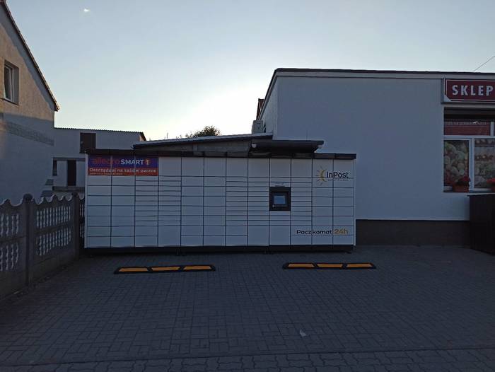 Parcel Locker TRE03M Przy Sklepie Milcia.