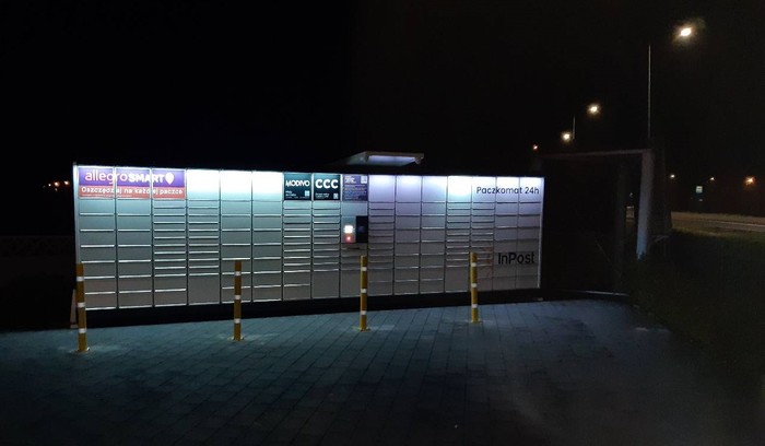 Paczkomat TUR05N Przy centrum handlowym Turkovia