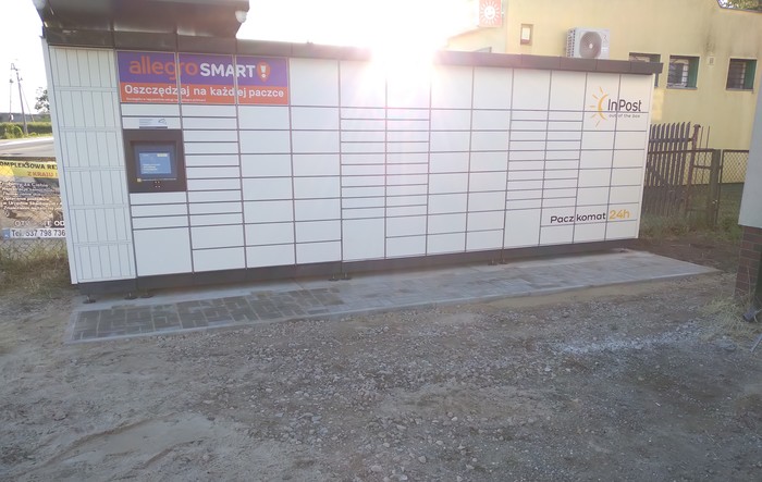 Paczkomat TVZ01M Przy sklepie