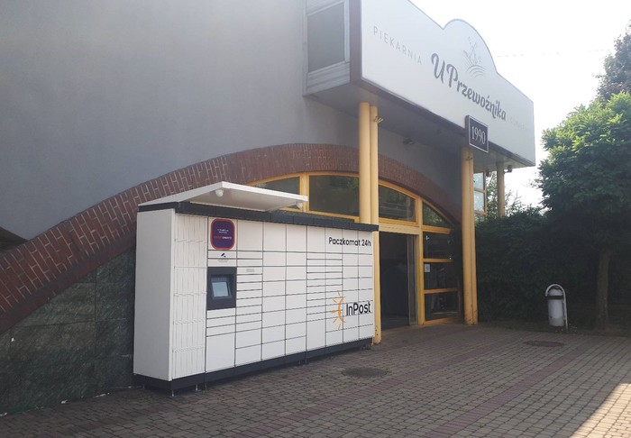 Paczkomat TYC01M Przy Piekarni u Przewoźnika