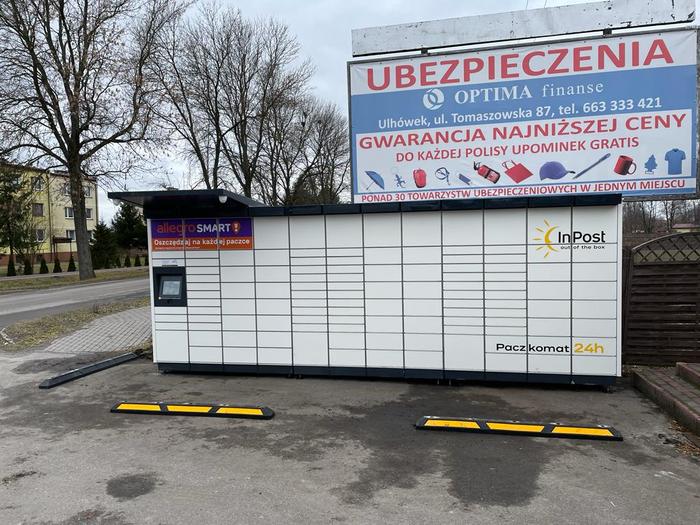 Paczkomat ULH01M Przy sklepie spożywczym