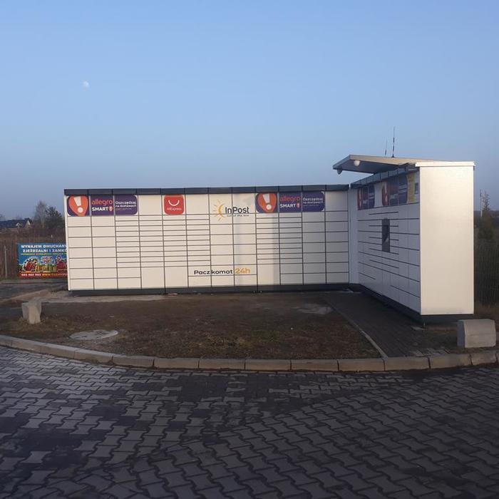 Parcel Locker USA01M Przy stacji benzynowej Nasza
