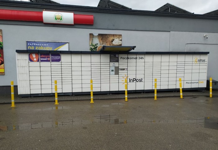 Paczkomat UST02N Przy sklepie Euro