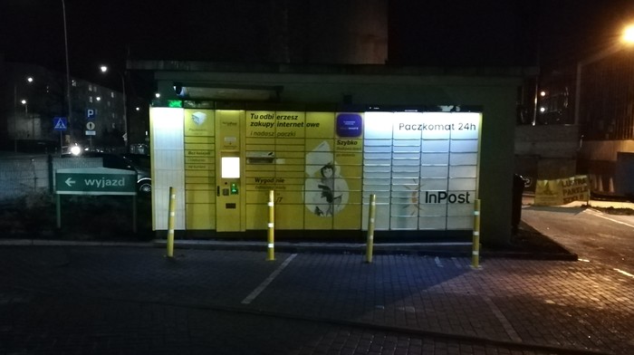 Paczkomat WAL02A Stacja paliw BP