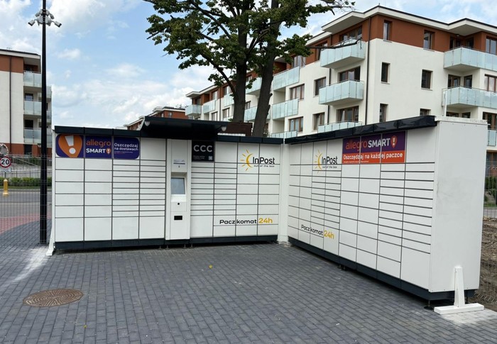 Parcel Locker WAN01A Przy wjeździe na osiedle