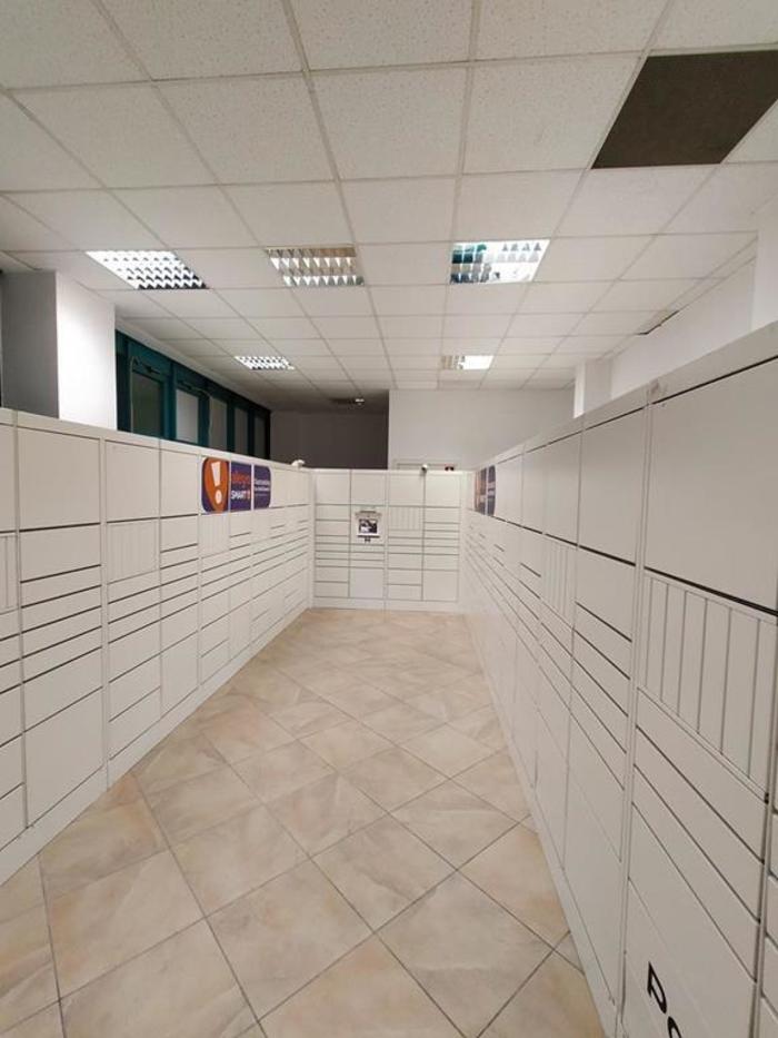 Paczkomat WAW05H W lokalu Aleja Wilanowska 364B
