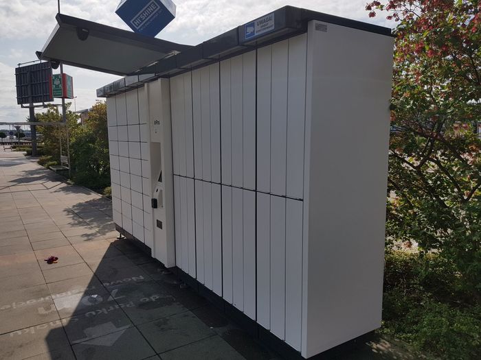 Paczkomat WAW09AP Przy CH Ikea Targówek