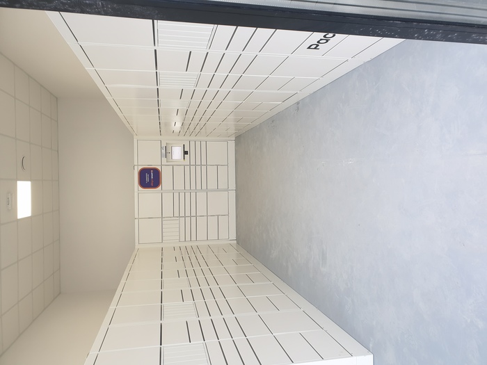Parcel Locker WAW09H W lokalu