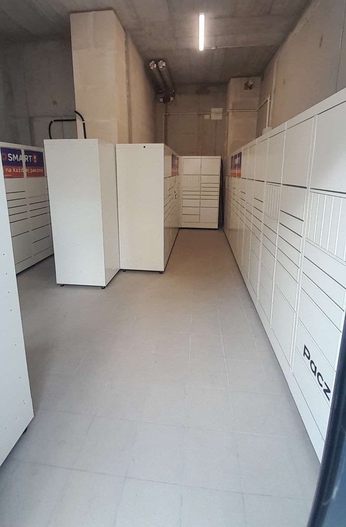 Foto del casillero de InPost: InPost WAW109H