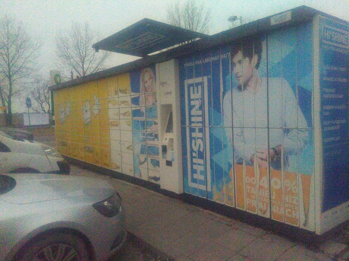 Parcel Locker WAW110AP Stacja paliw