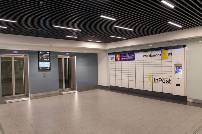Foto del casillero de InPost: InPost WAW127A