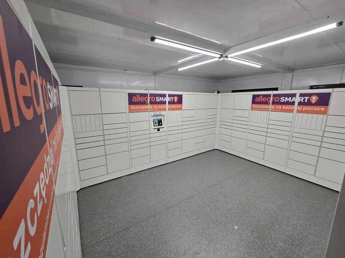 Photo du casier par InPost: InPost WAW127H