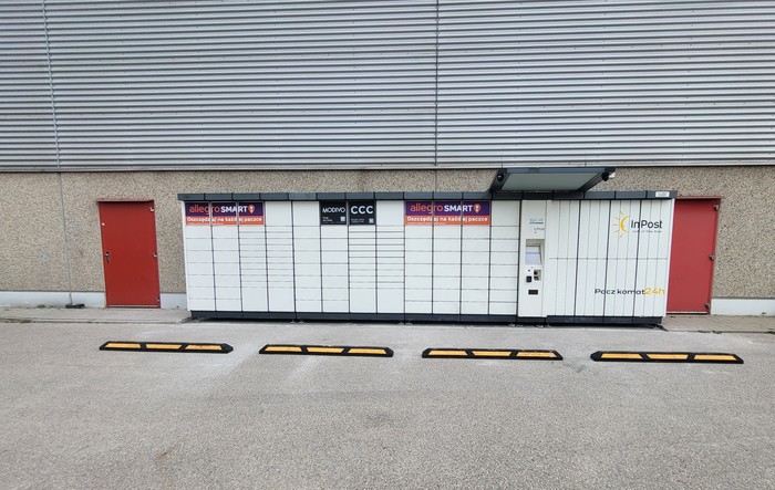 Foto del casillero de InPost: InPost WAW130AP