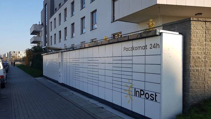 Foto del casillero de InPost: InPost WAW132A